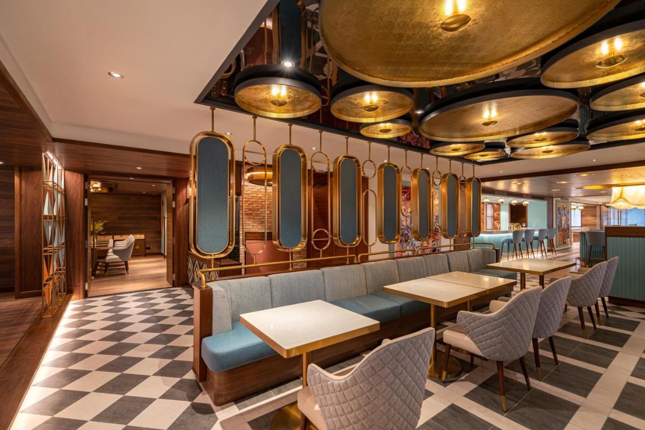 Fusion Original Saigon Centre Hotell Ho Chi Minh-staden Exteriör bild The interior of the restaurant