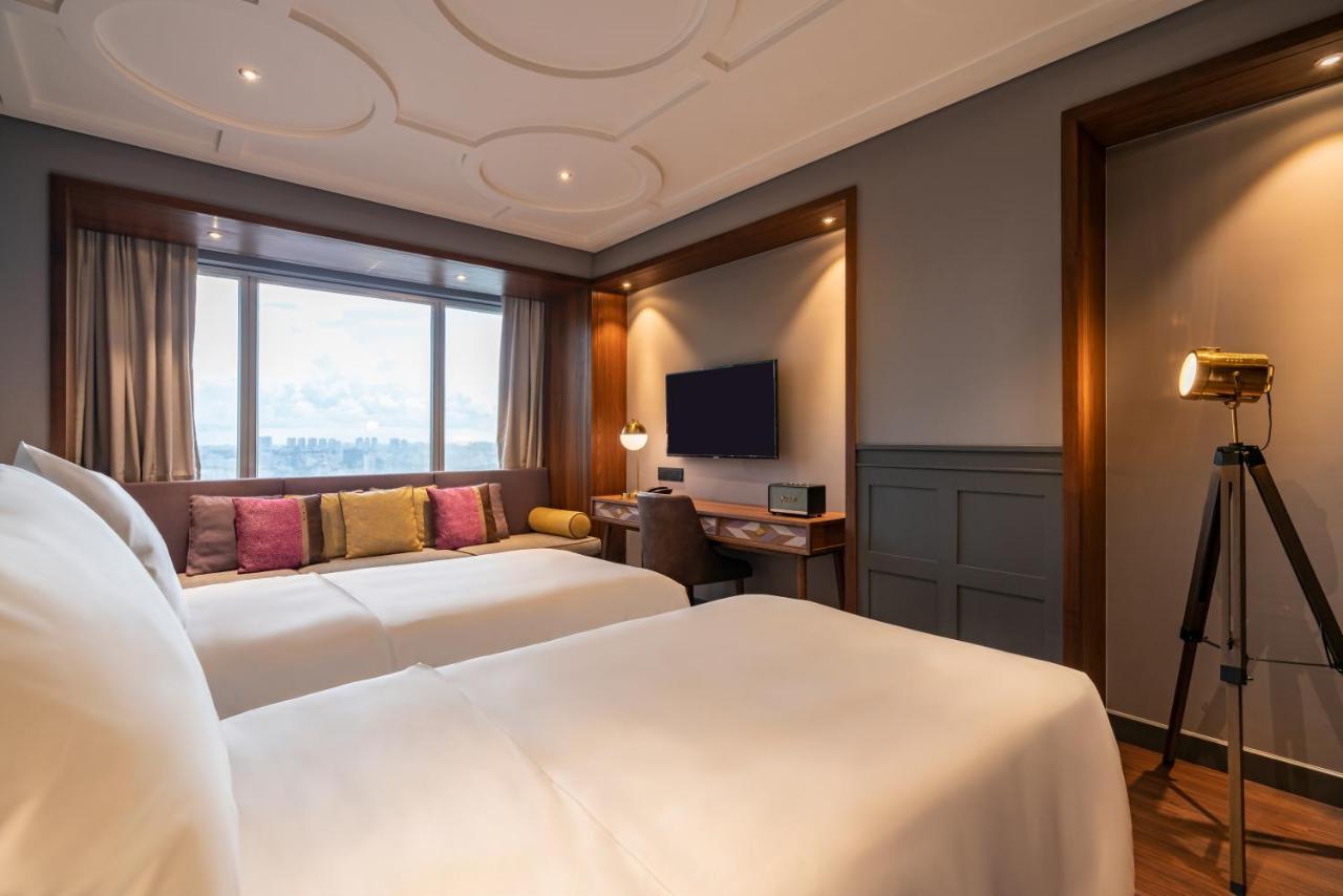Fusion Original Saigon Centre Hotell Ho Chi Minh-staden Exteriör bild Deluxe Room
